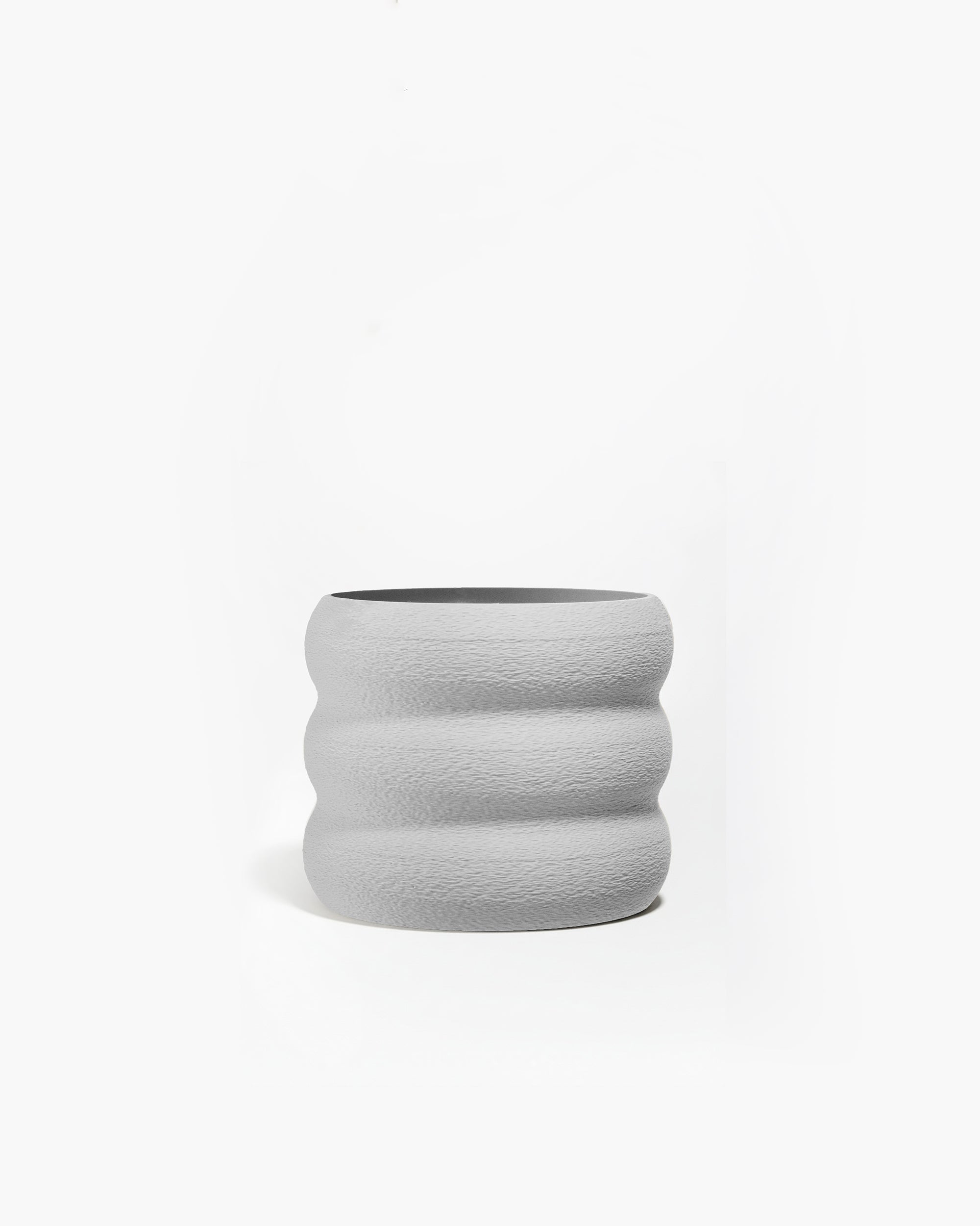 Minimalistischer Übertopf Hellgrau im Donut Design