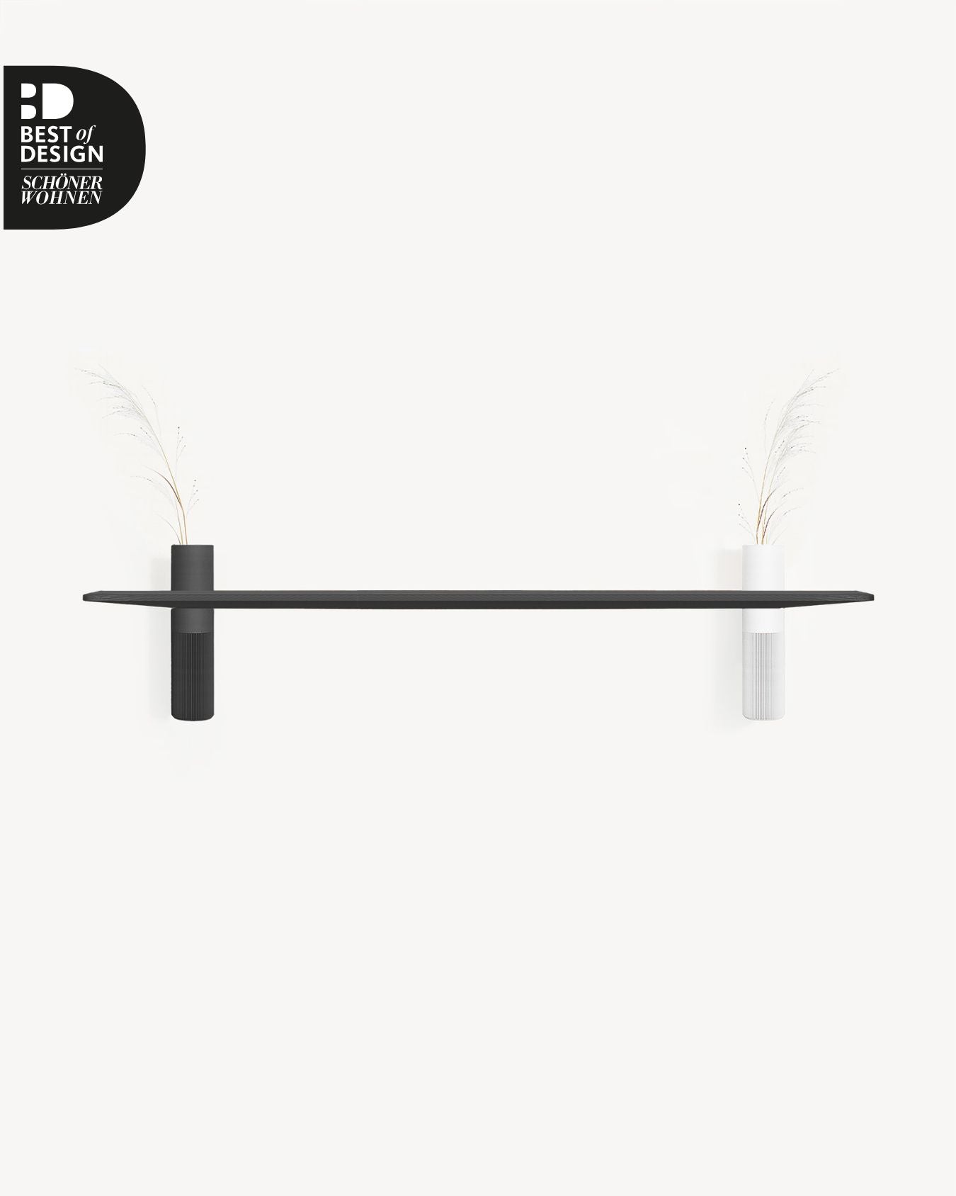 Design Wandregal Schwarz mit zwei Vasen in Schwarz und Weiß